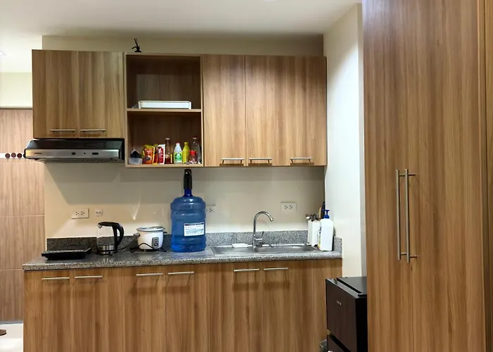 The Midpoint Residences - Unit アパート *
